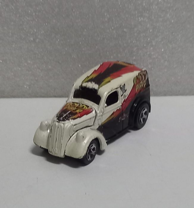Ford anglia hot wheels