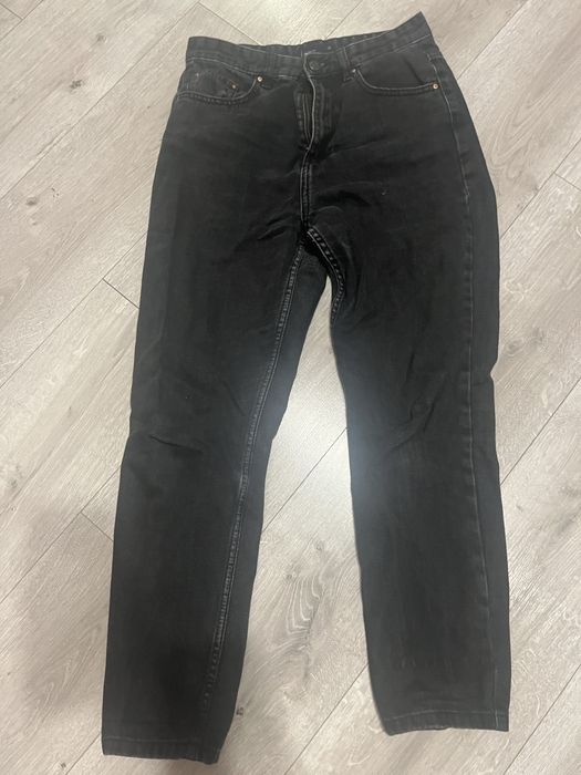 Jeansy czarne typu mom fit