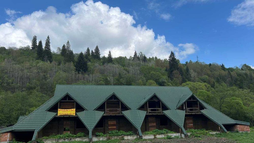 4 спарені котеджі з дерев'яного зрубу в селі Тухля!