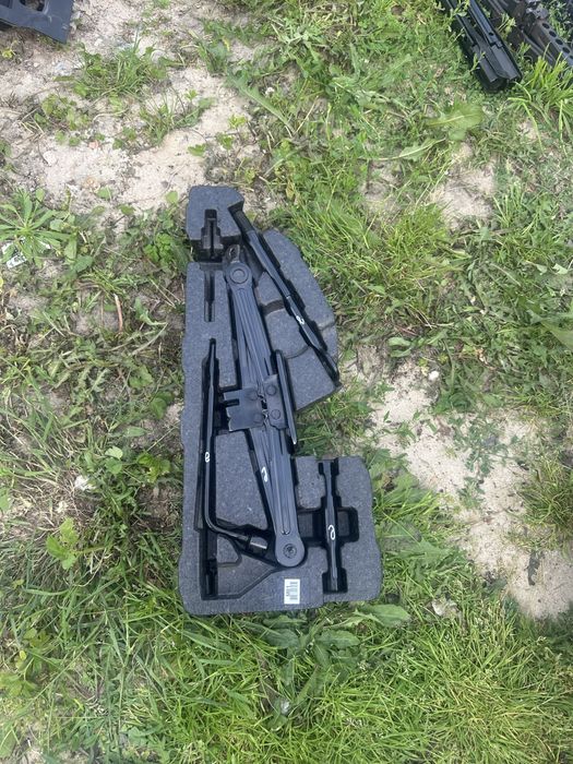 Домкрат hyundai santa fe 2013-2018рік,09149-S1000