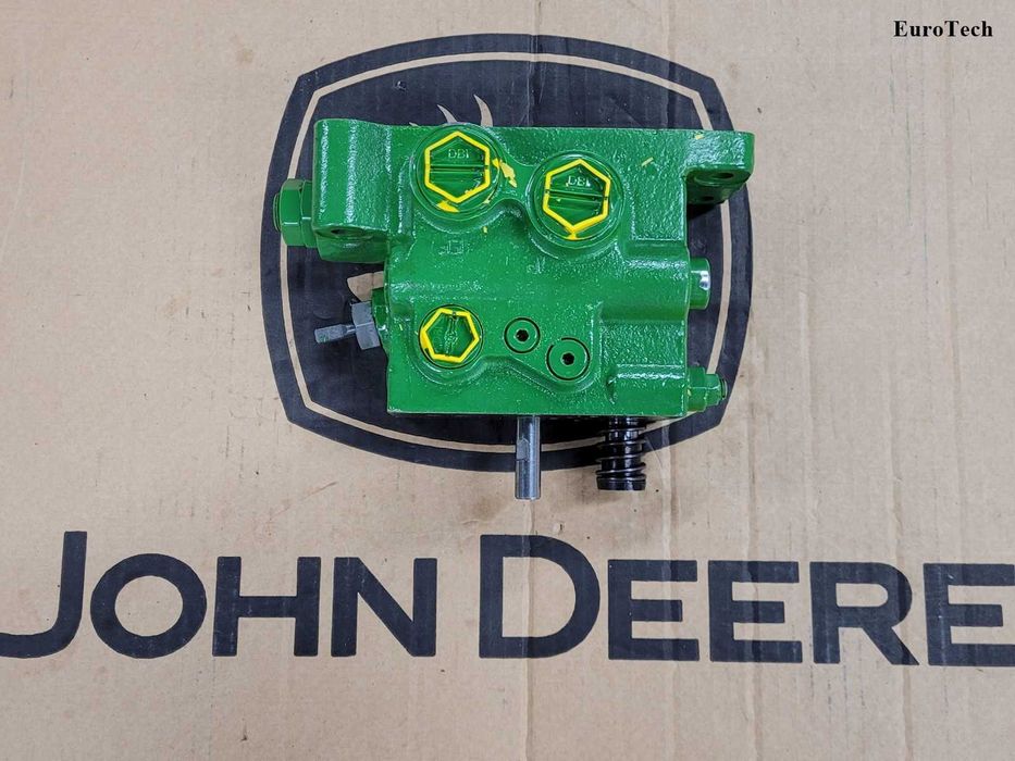 Zawór sterujący podnośnika John Deere SJ15933