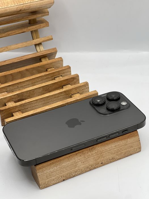 iPhone 14 pro 128Gb black e-sim батарея 100%