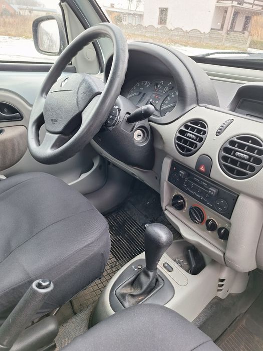 Dla inwalidy, rampa, automat