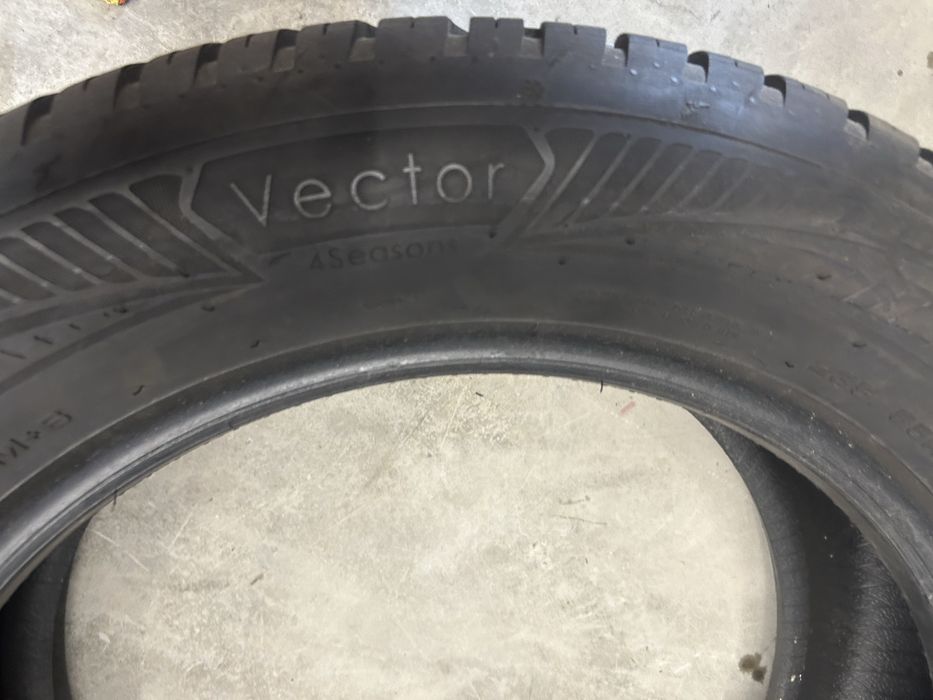 4x 235/55R18 100V GOODYEAR VECTOR 4SEASONS GEN-3 opony wielosezon M+S 3PMSF