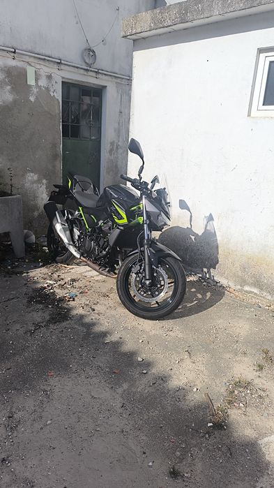 Kawasaki z400 para venda ou troca