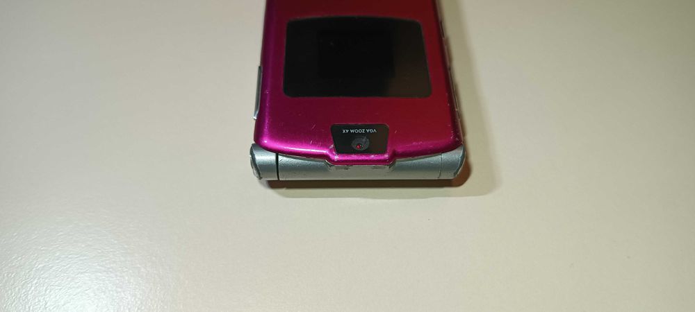 Кнопочный телефон LG Motorola RAZR v3 в рабочем состоянии: 120 грн ...