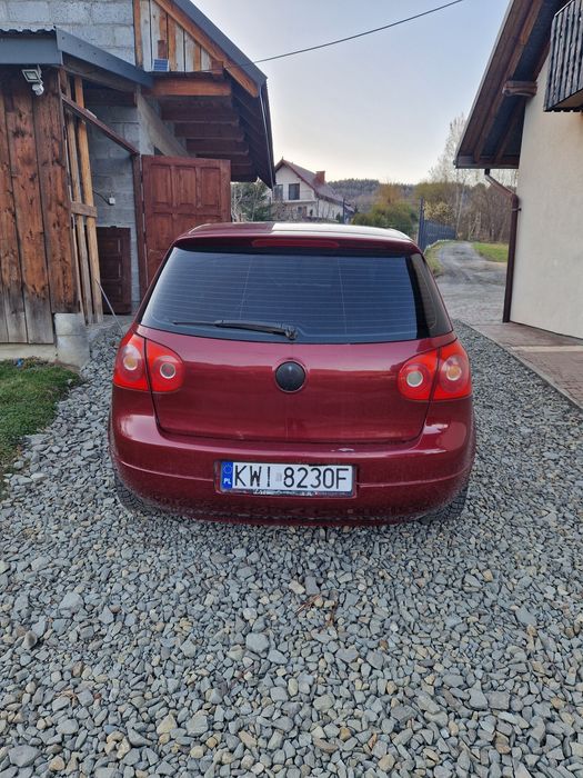 Volkswagen Golf 5 1.6 fsi