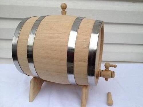 Бочка для вина и коньяка