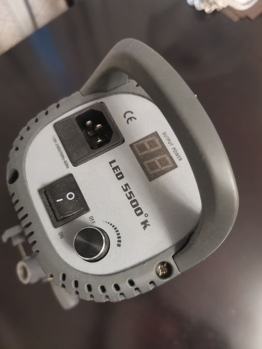 постійне студійне світло Mircopro EX-100LED