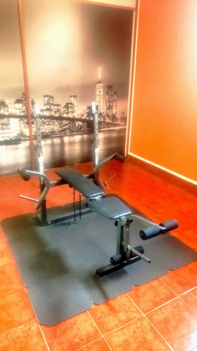 Banco de Supino + Pernas - monta já o teu ginásio em casa!