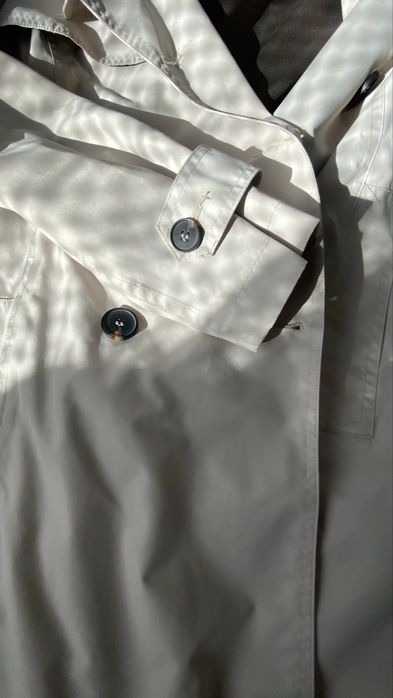 Подовжений тренч жіночий