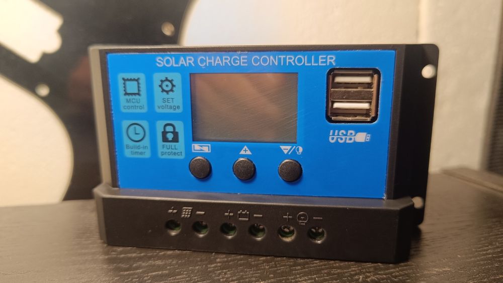 PWM Solar Controller445943029643366400