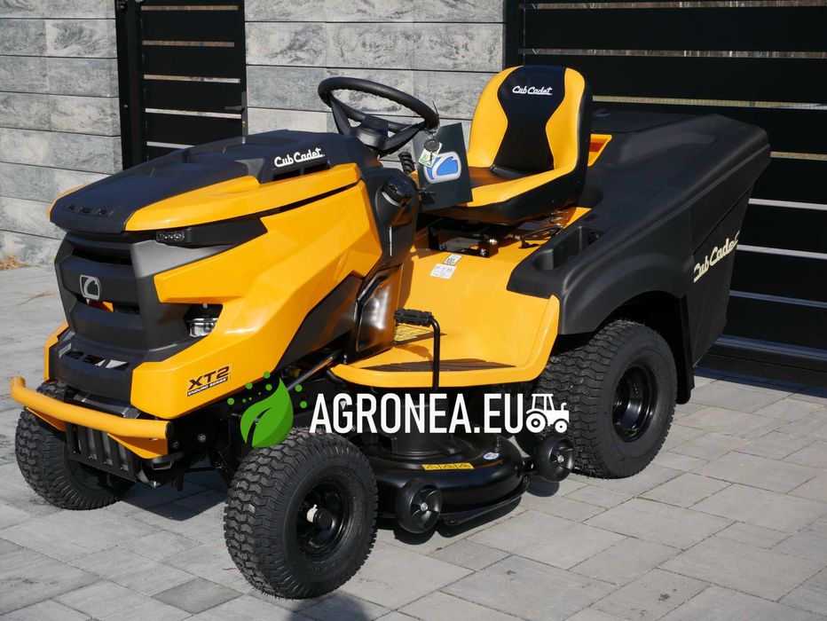 CUB Cadet Traktor kosiarka spalinowa V2 Kawasaki 24KM NOWY 2026 RATY 0%, bez wpłaty  Traktor ogrodowy dostawa do domu  ! Zadzwoń zamów !
