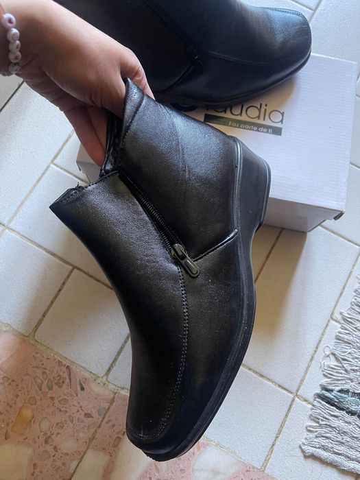 Botas pretas quentes (novas)