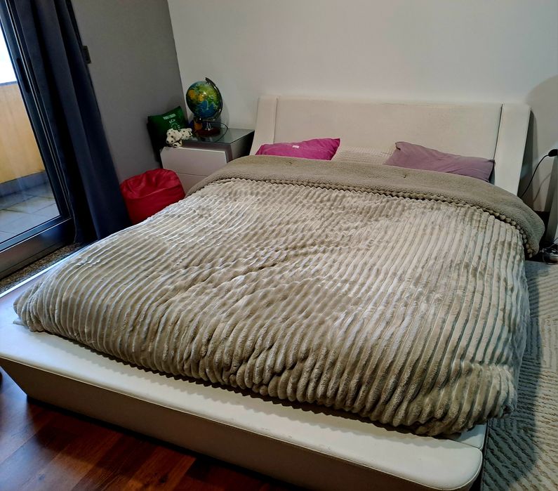 Cama de Casal - Oportunidade