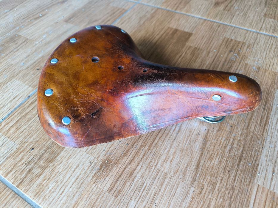 Selim em Couro com molas