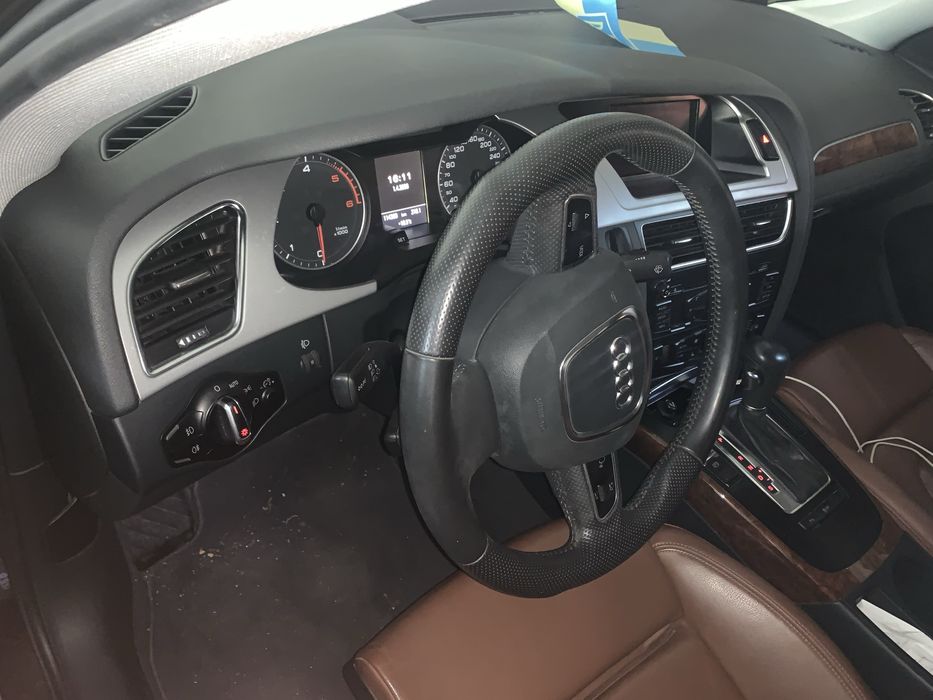 Авто продам АUDI А4