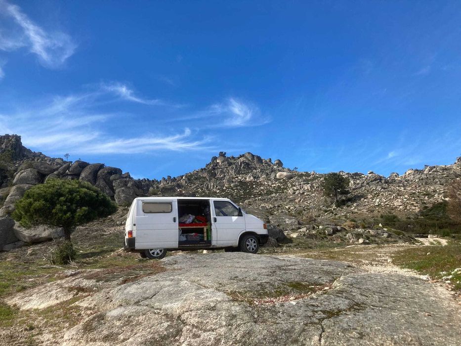 VW T4 Van Com Cama/With Bed