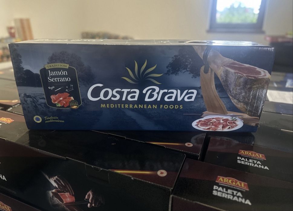 Хамон Costa Brava, набір з підставкою та ножем 6кг, Іспанія
