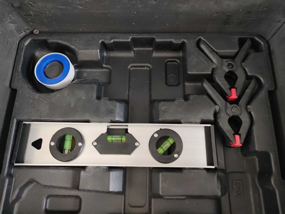 Narzędzia z walizką