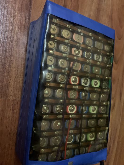 Акамулятор 36 в 15.6 Ач