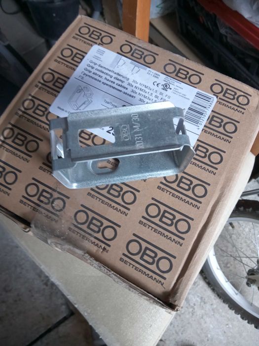 Obejma kablowa, uchwyt, klamra kablowa, OBO Betterman Baks OZMO CHS FS