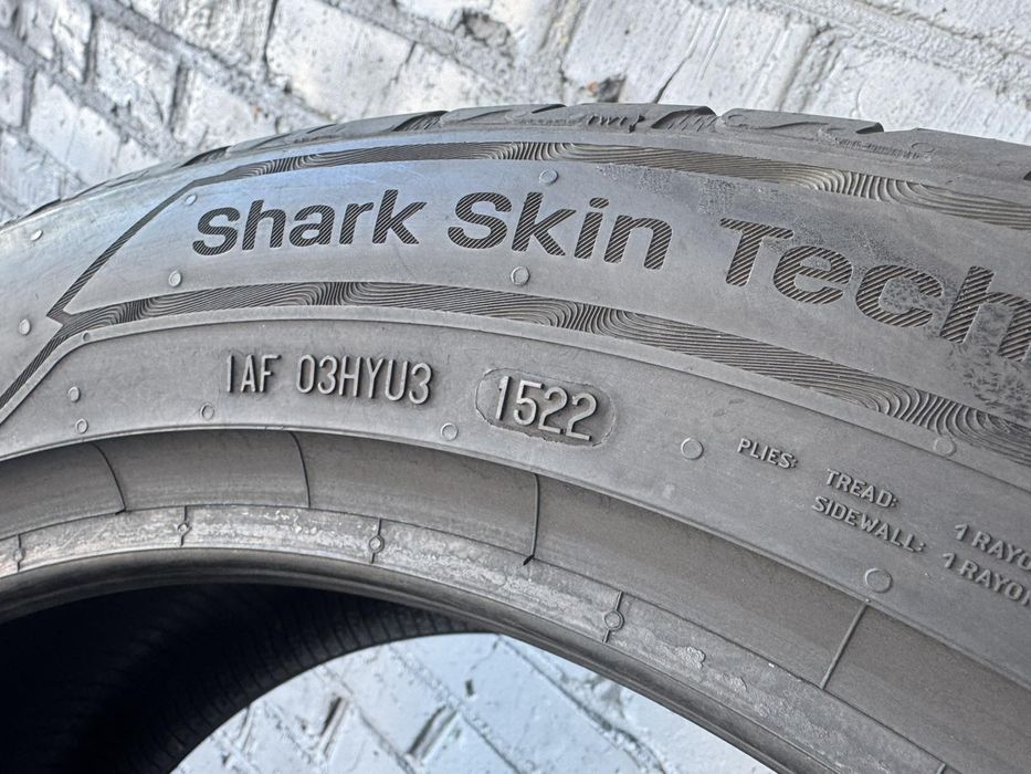 Майже нові літні шини Uniroyal 255/45 R18