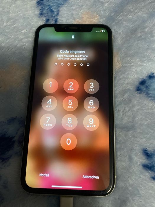 Iphone 11 чудовий стан icloud lock айфон