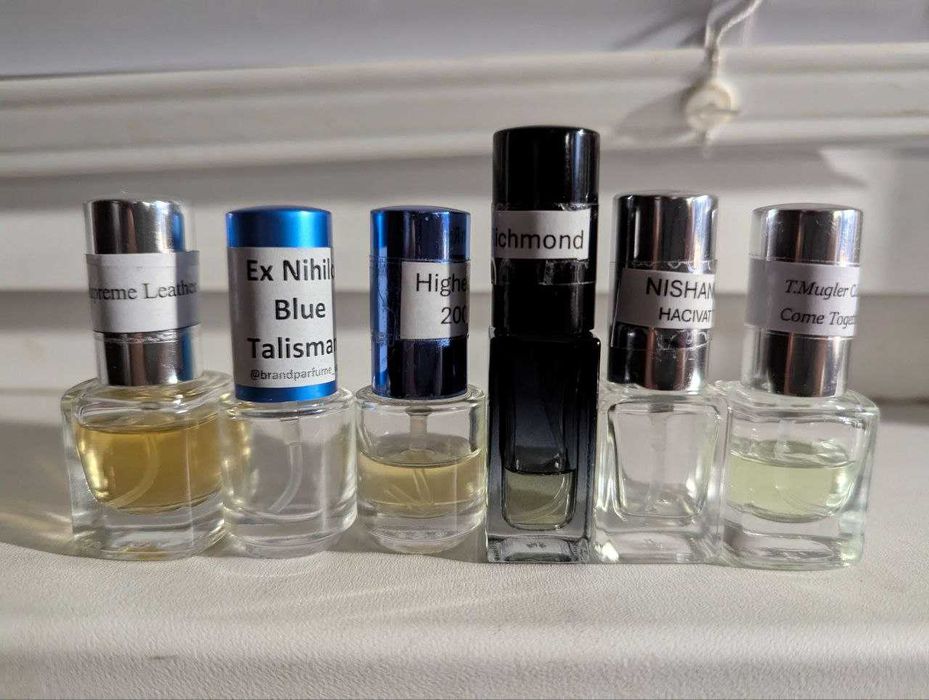 Парфуми, флакони