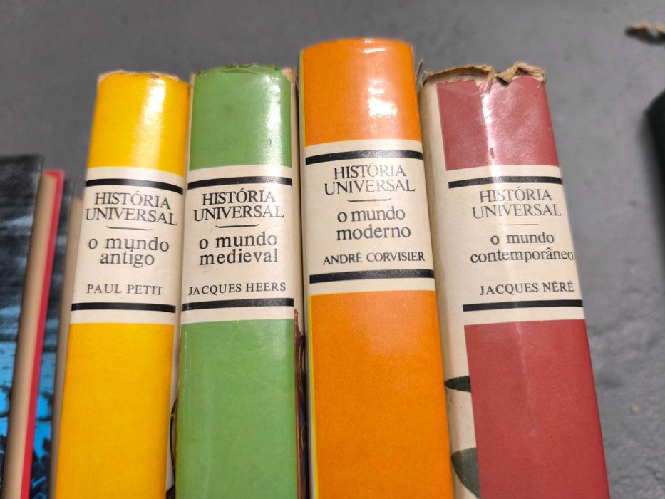 História Universal (4 Volumes) — Petit, Heers, Corvisier, Néré