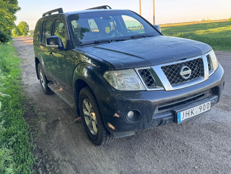 Nissan Pathfinder R51