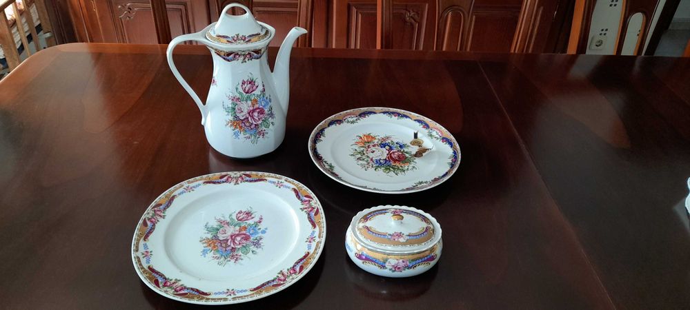 Limoges Dinnerware Set463311768042885120