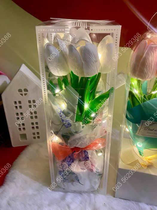 Тюльпани на 8 березня, подарунок дружині, мамі, сестрі, бабусі,подрузі