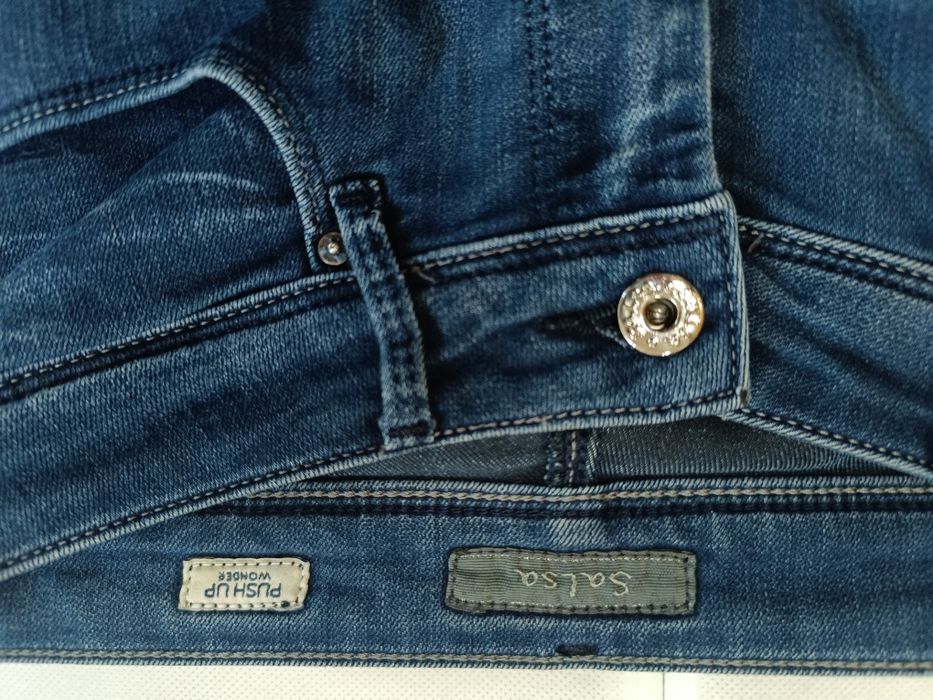 Calças de mulher salsa