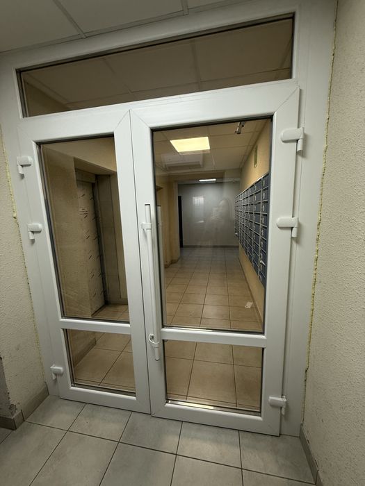 Продам квартиру Песочин