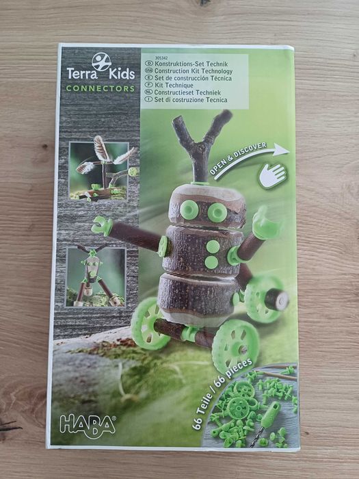 HABA Terra Kids Connectors Backyard Craft Kit Figures - 66 Piece Set, 1