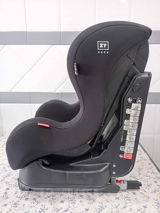 Cadeira Isofix ZY preta