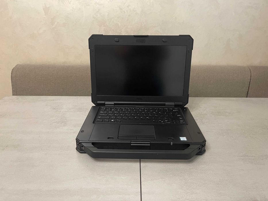 Захищений ноутбук Dell 5424 Rugged, 14" FHD IPS, i7-8650U, 16GB, 256GB, Radeon RX 540 4GB