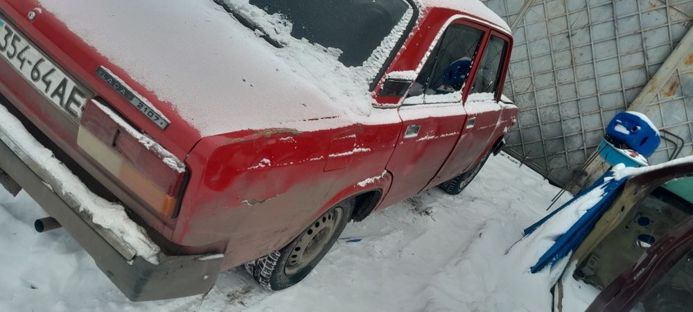 ваз 2107 продам.