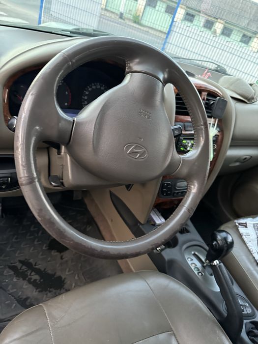 Hundai Santa Fe ( супер стан)