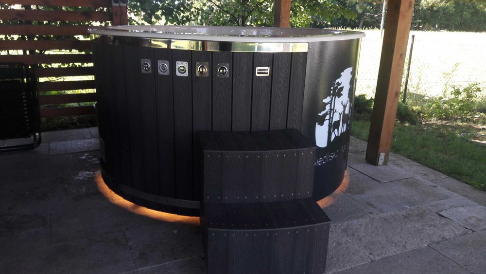 Balia Ogrodowa z Twoim Logo Beczka Kąpielowa Bania Sauna Jacuzzi Hydro