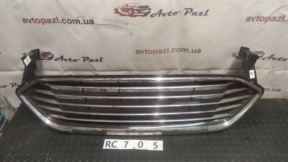 Ford Mondeo mk5 18- решітка радіатора  RC0705 js7b8200bpia01