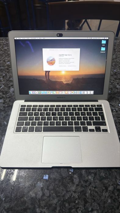 MacBook Air 13" 2011 4GB RAM Fast Sale447391319459123201
