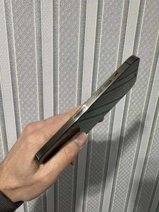 Apple iPhone 12 pro max 128 gb. Неверлок, акб 85%