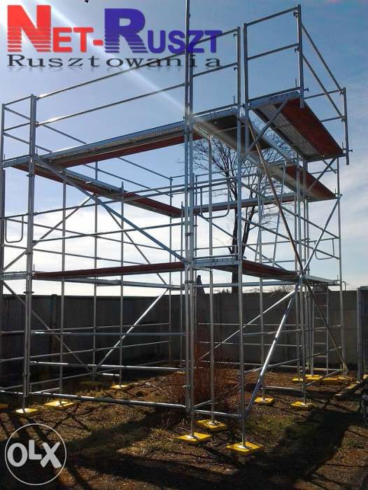 rusztowanie elewacyjne 214,5 m2 podest drewniany 3 m.