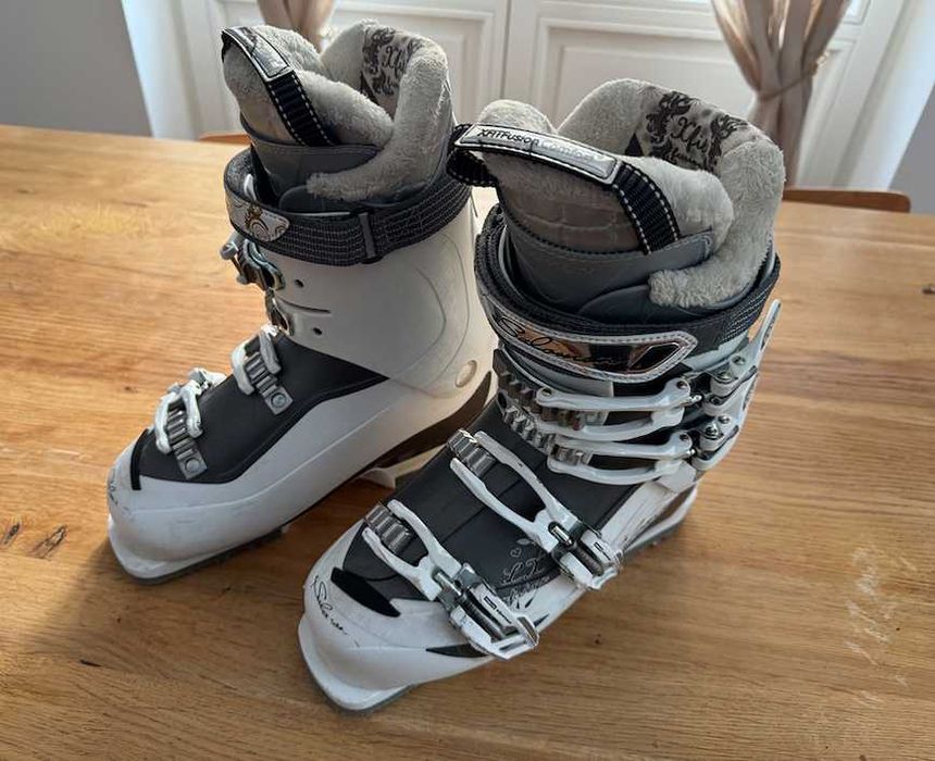 buty narciarskie Salomon damskie roz. 25