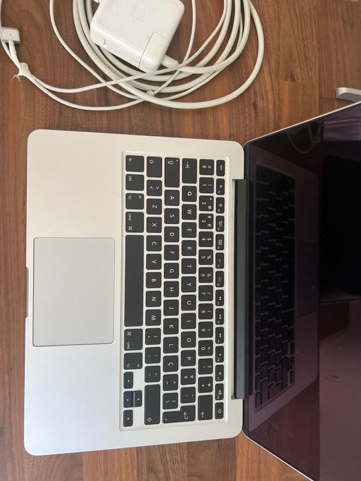 MacBook Pro 13 polegadas 2,7GHz i5, 16GB RAM, Bateria Nova