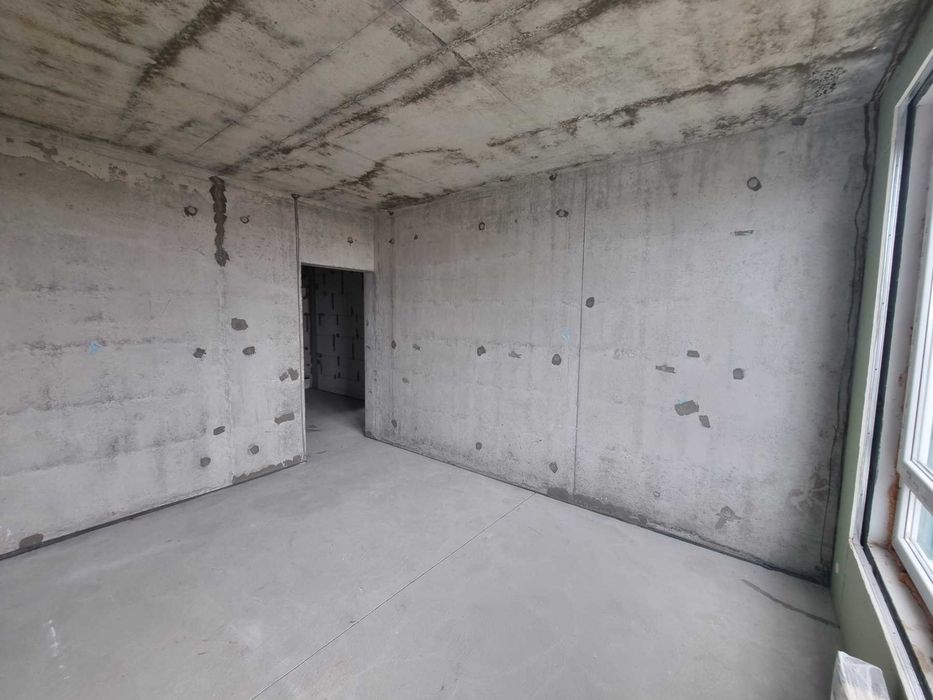 Просторная трёхкомнатная в Альтаире.