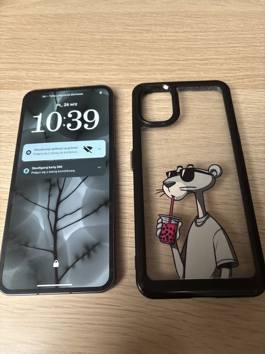 Nothing Phone (1) 8/128 GB – idealny stan