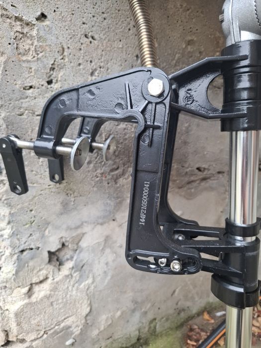 Silnik zaburtowy Tokarex 4 suw, 3 km
